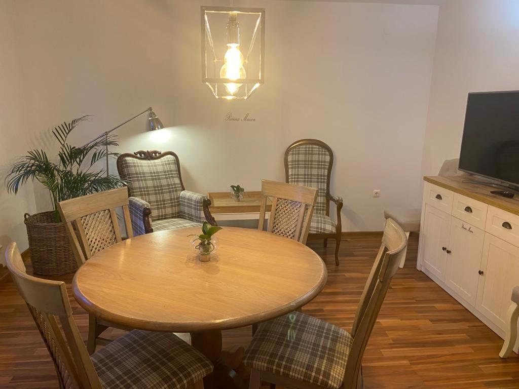 Lux Plus Apartament Chodziez, Zwyciestwa 13 Εξωτερικό φωτογραφία